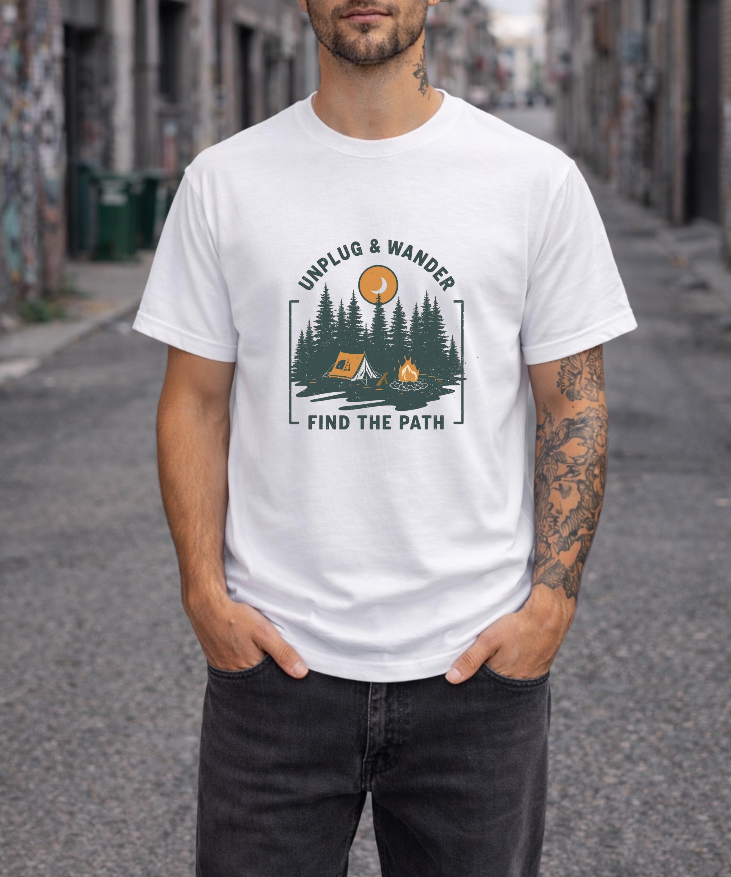 Outdoor Adventure Club - Camiseta Unplug & Wander, camiseta para